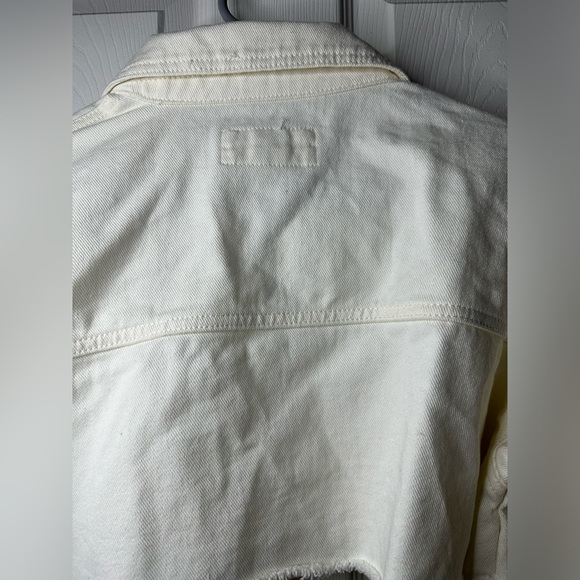 Cream Cropped Denim Jean Jacket / Forever 21 - Picture 6 of 12